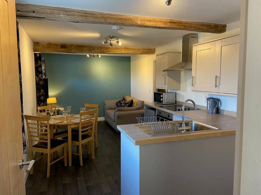 The Hayloft At Wrampool Farm Apartment Preston  Ngoại thất bức ảnh